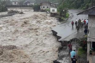 Más de 23.000 afectados y 21 fallecidos por temporal en Ecuador