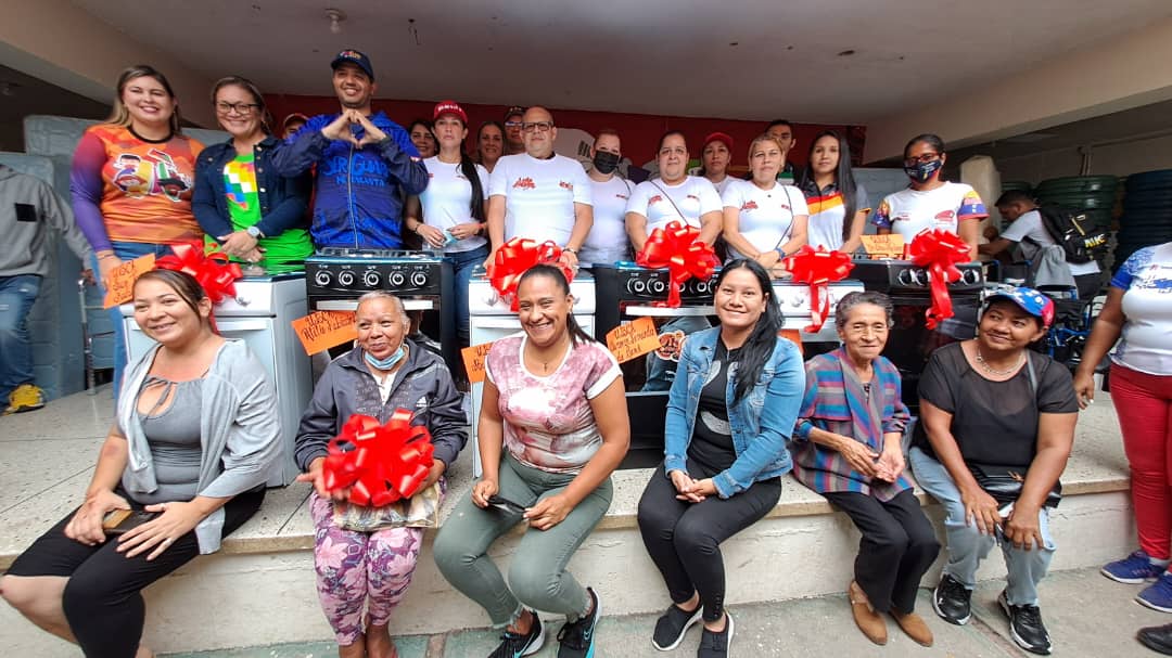 Beneficiadas más de tres mil familias de la Ruezga Sur con jornada social