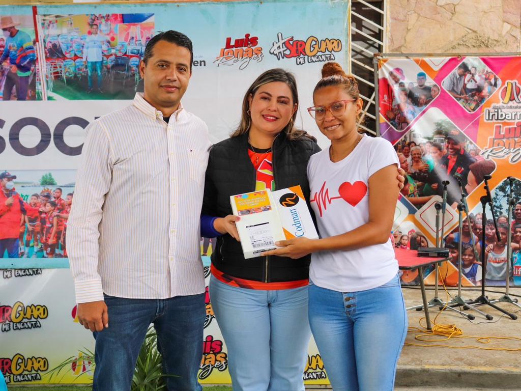 Beneficiados niños con hidrocefalia a través del programa Huellas de Amor en Iribarren