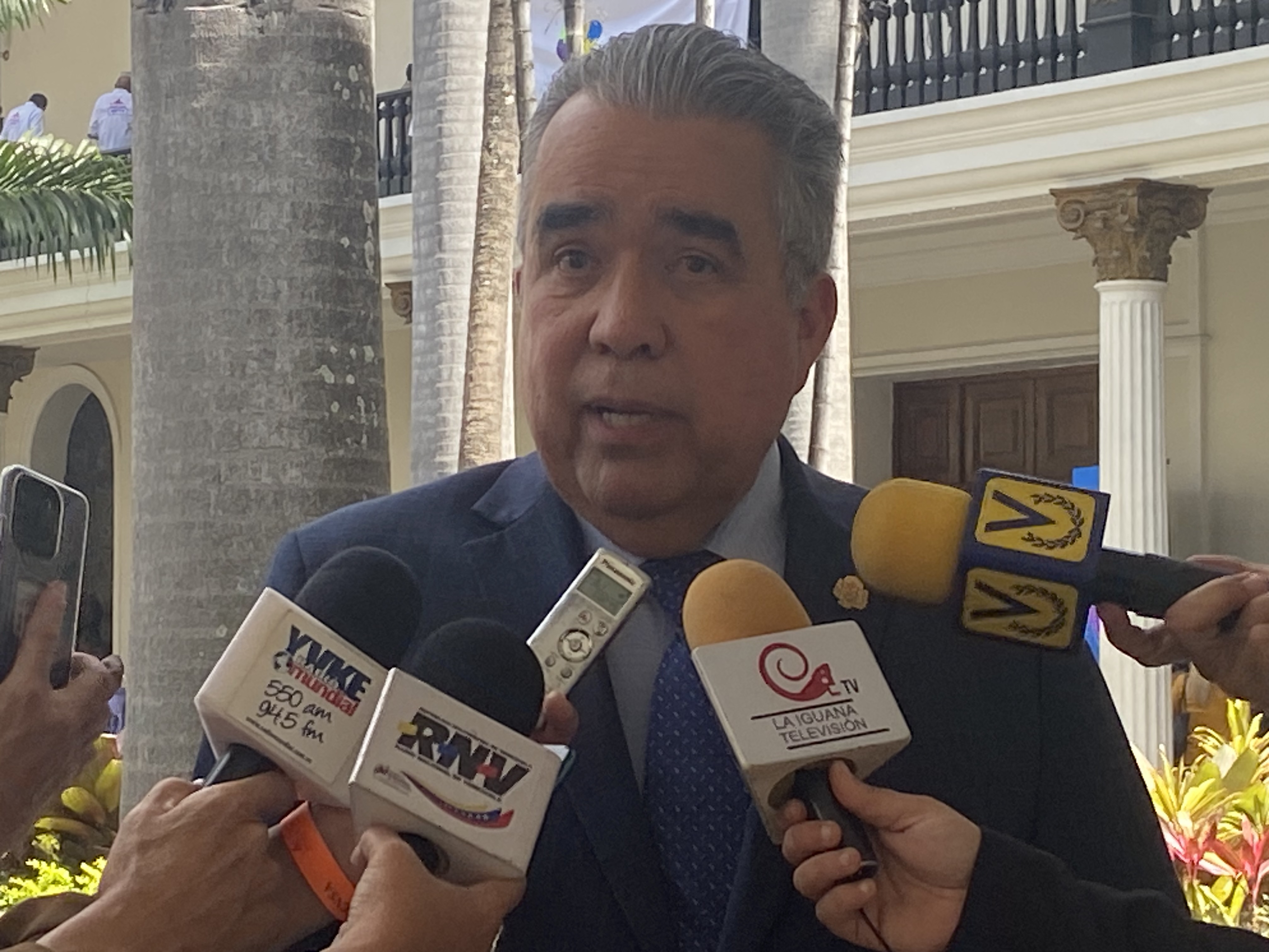 Dip. Luis E. Martínez: Iniciativa de Petro sobre Venezuela será exitosa si es incluyente