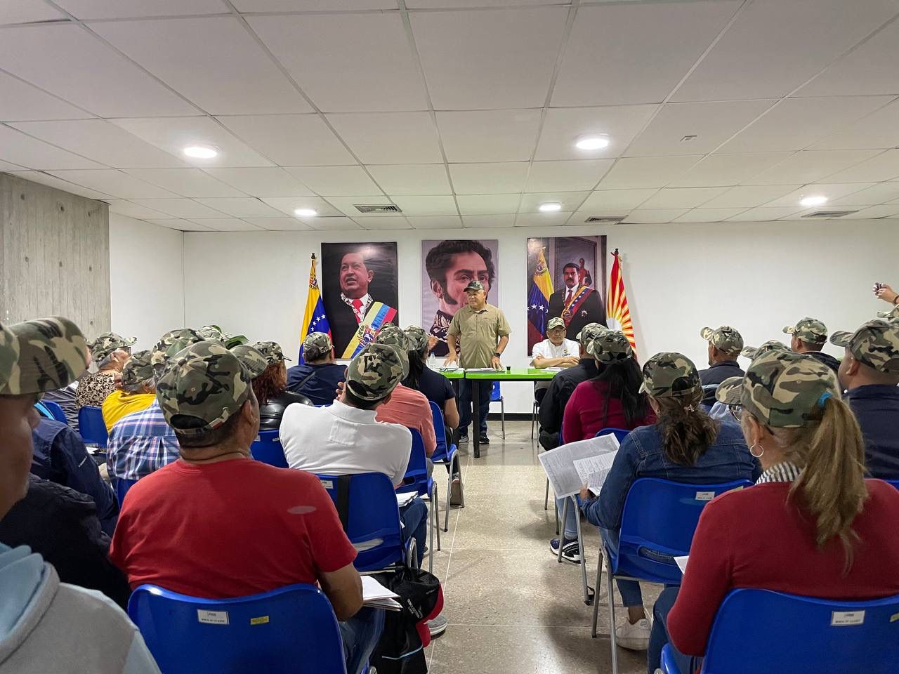 Autoridades sostuvieron encuentro con Prefectos y Jefes Civiles de la región larense