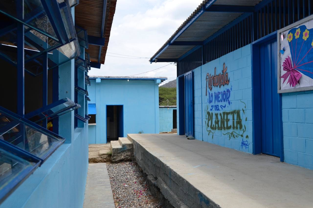 Rehabilitada la Escuela Primaria Bolivariana Ana Josefa Escobar en beneficio de 61 estudiantes en Siquisique