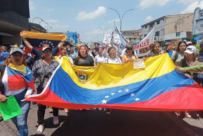 Federación Médica de Venezuela exige salario básico mensual de 1.500 dólares