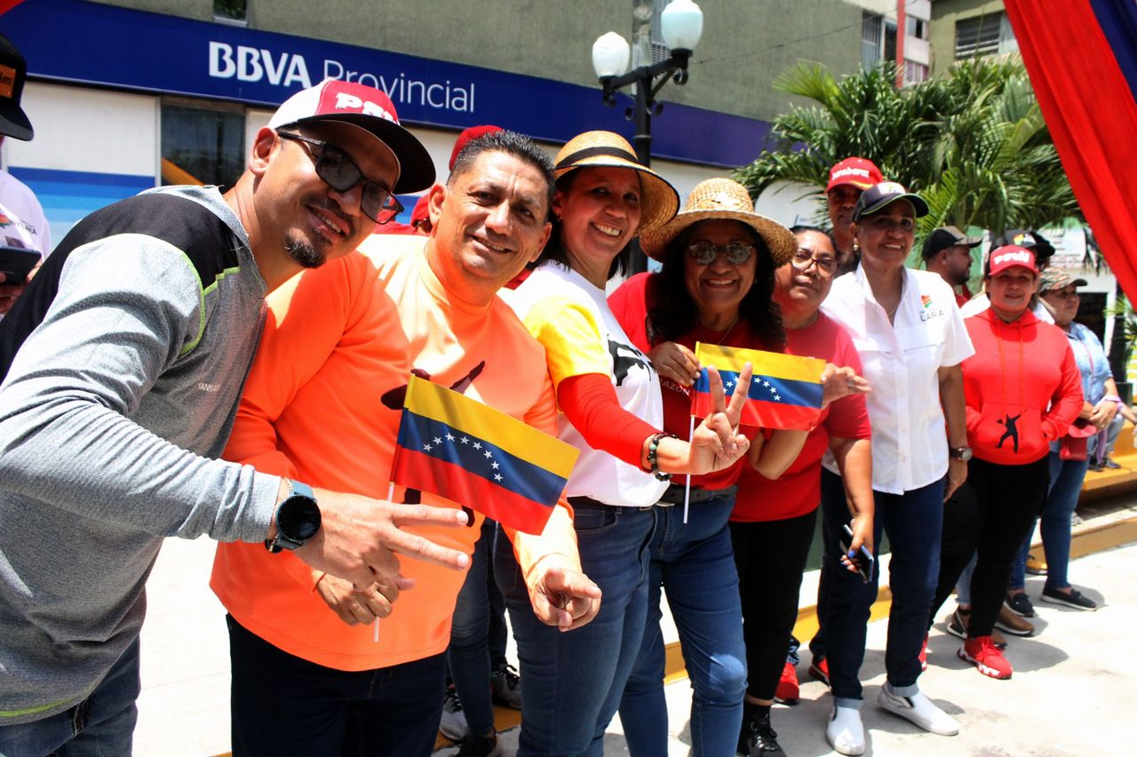 Trabajadores del ejecutivo regional conmemoraron el Día del Trabajador con una concentración