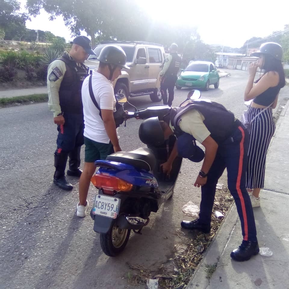 Policía Comunal realizó mesas de trabajo con habitantes de la Ruezga Sur en Barquisimeto