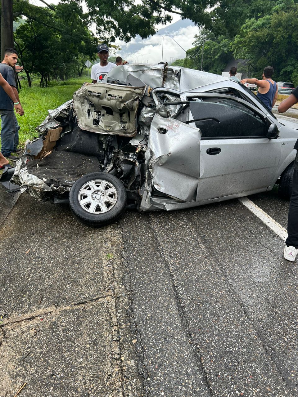 Presidente Maduro lamentó la muerte de Alcalde zuliano y dos personas más tras colisión